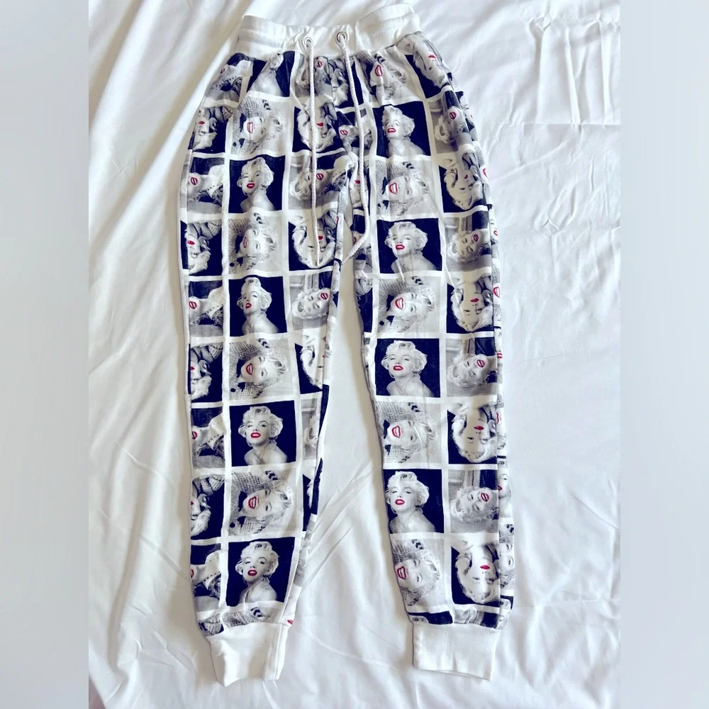Marilyn Monroe Warmup Jogger Pants Size Small - Picture 1 of 6